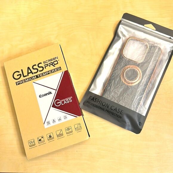 Bundle IPhone 14 Pro Case + Privacy Screen Protector - Picture 1 of 11